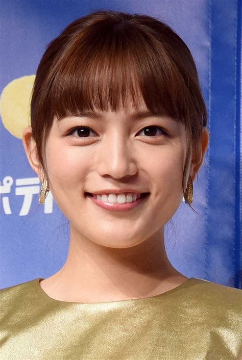 Kawaguchi Haruna (川口春奈) .
